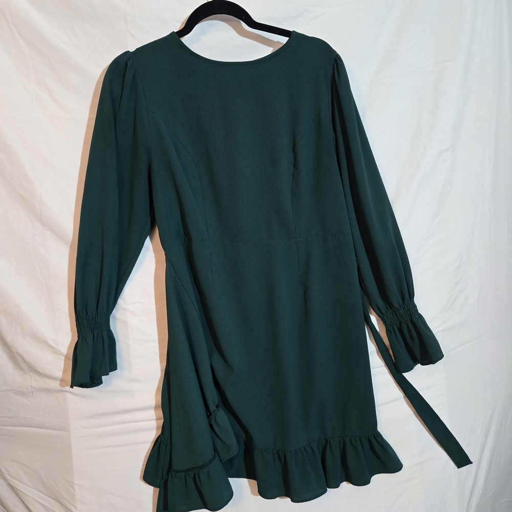 Elegant Green Long Sleeve Dress
